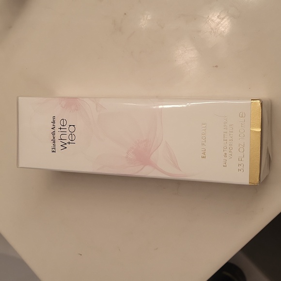 Elizabeth arden white tea full size perfume toilette spray boxed sealed 👌 - Picture 1 of 7